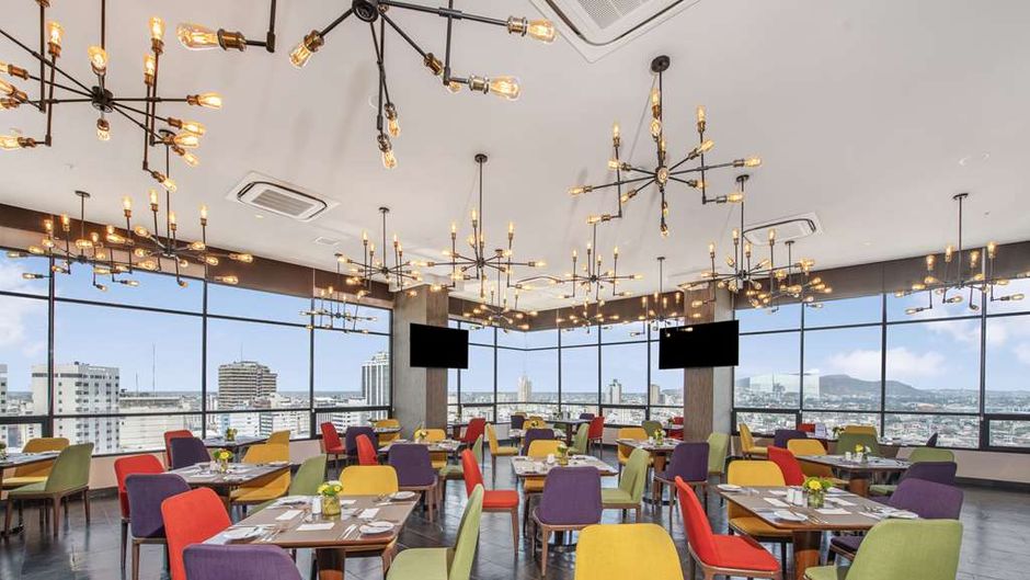 DoubleTree by Hilton Guayaquil Restaurant