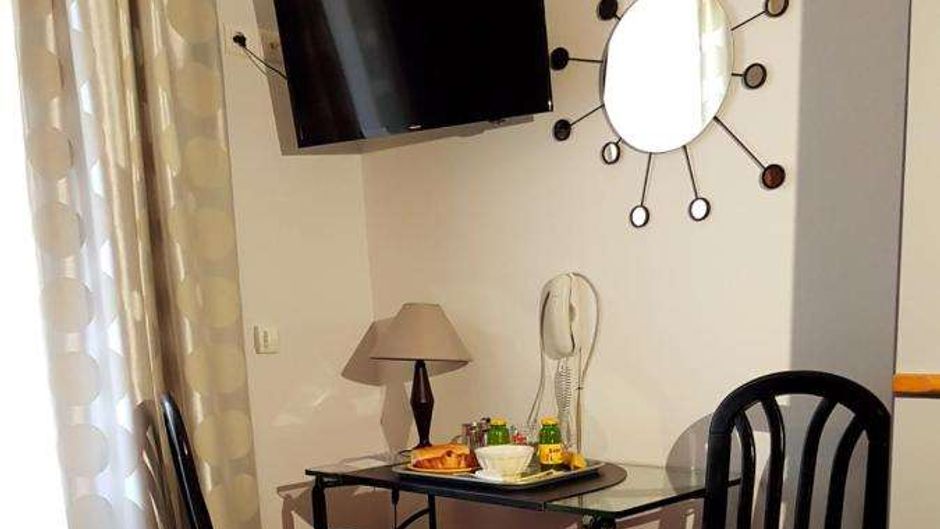 Brit Hotel Essentiel Pontivy-Robic Room