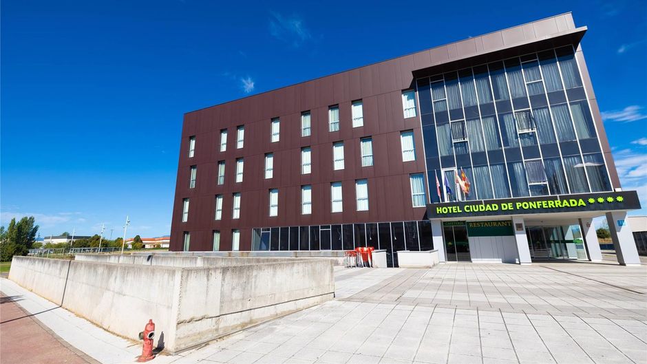 Hotel Ciudad de Ponferrada, Ascend Hotel Exterior