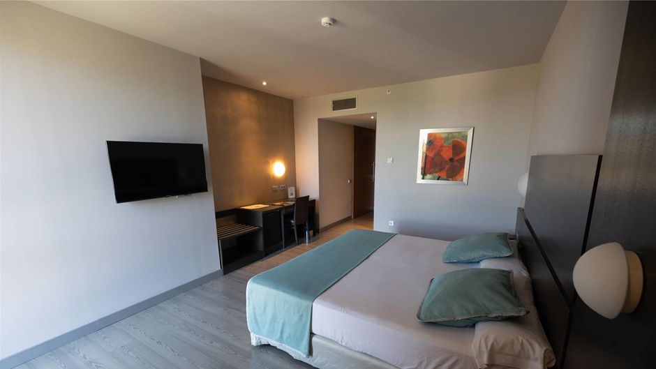 Hotel Ciudad de Ponferrada, Ascend Hotel Room