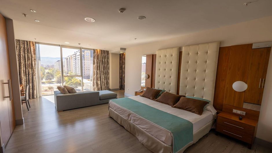 Hotel Ciudad de Ponferrada, Ascend Hotel Suite