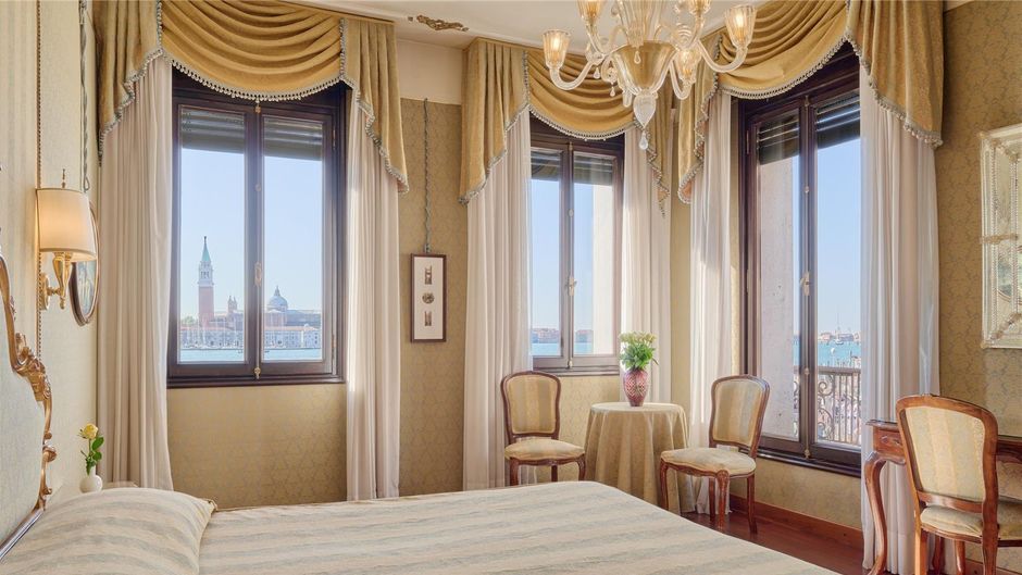 Locanda Vivaldi Hotel Room