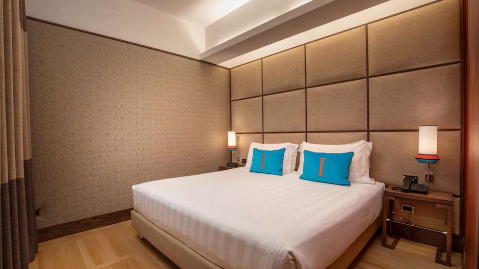 The Independent Hotel Suite