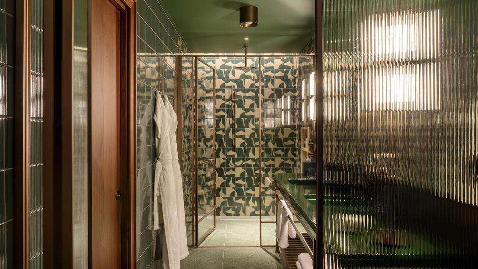 Thompson Rome Room