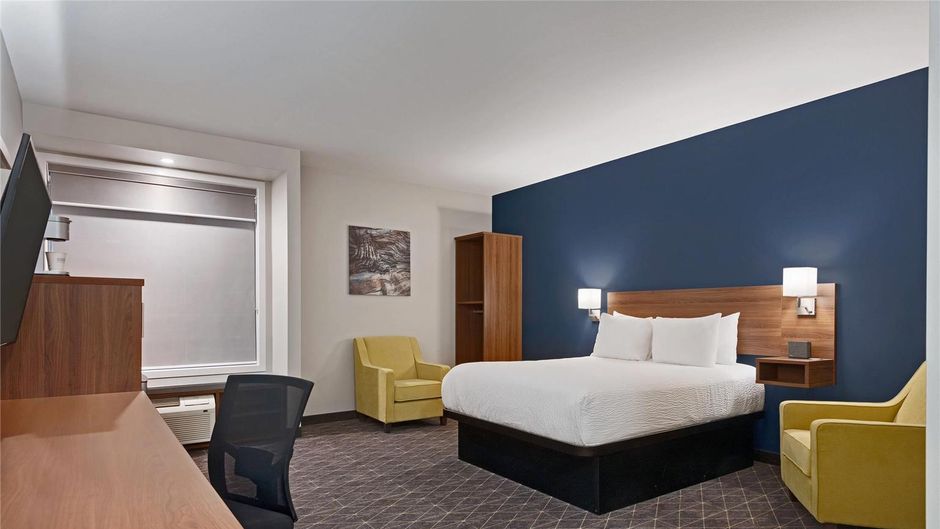 Park Inn by Radisson, Kelowna Room