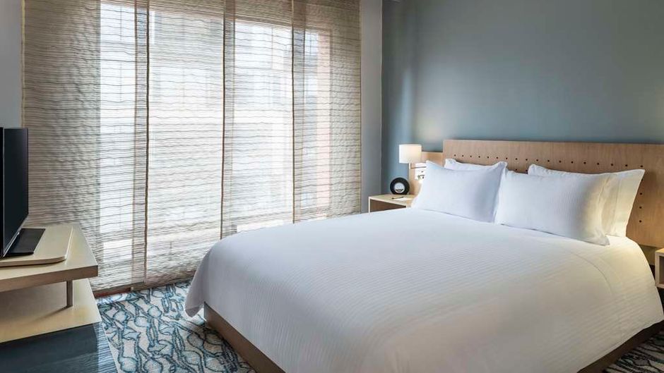 DoubleTree By Hilton Bogota Calle 100 Room