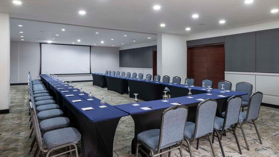 DoubleTree By Hilton Bogota Calle 100 Meeting