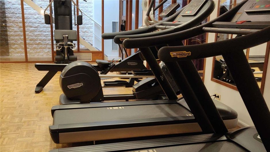 Hotel des Colonies Health