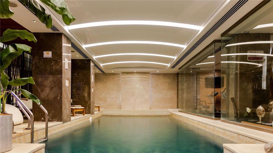 Levni Hotel Istanbul Pool