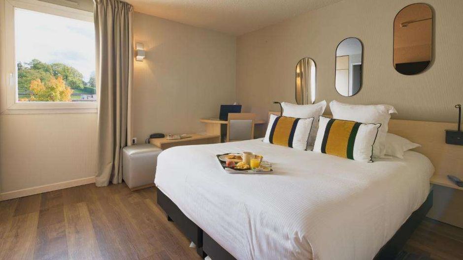 Konine Hotel Room