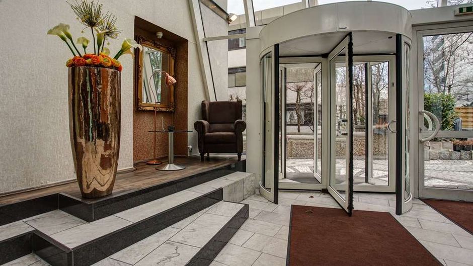 Centro Hotel Nurnberg Lobby