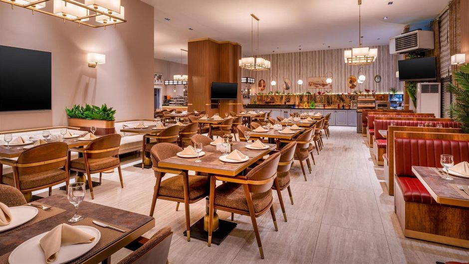 Best Western Premier Hidden Hills Hotel Restaurant