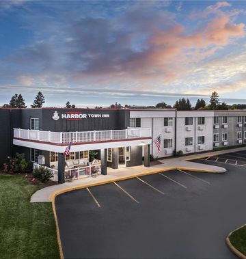 Harbor Town Inn, BW Signature Collection