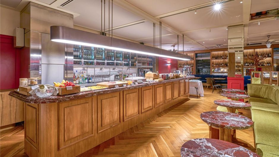 Almarena Madero Urbano Restaurant
