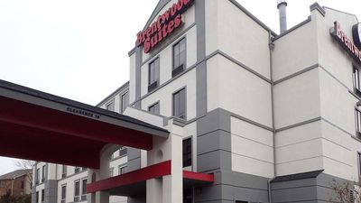 Brentwood Suites