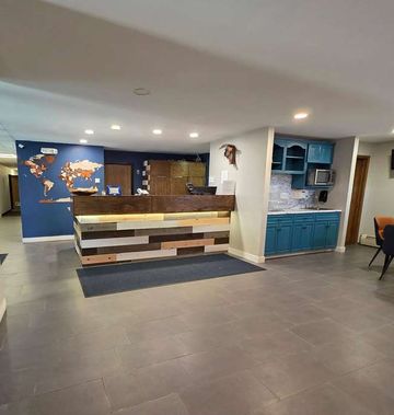 AmeriVu Inn & Suites Hayward