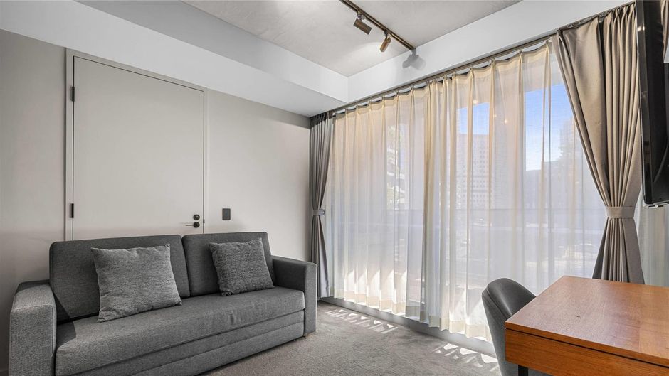 Clarion Apartments South Melbourne Room
