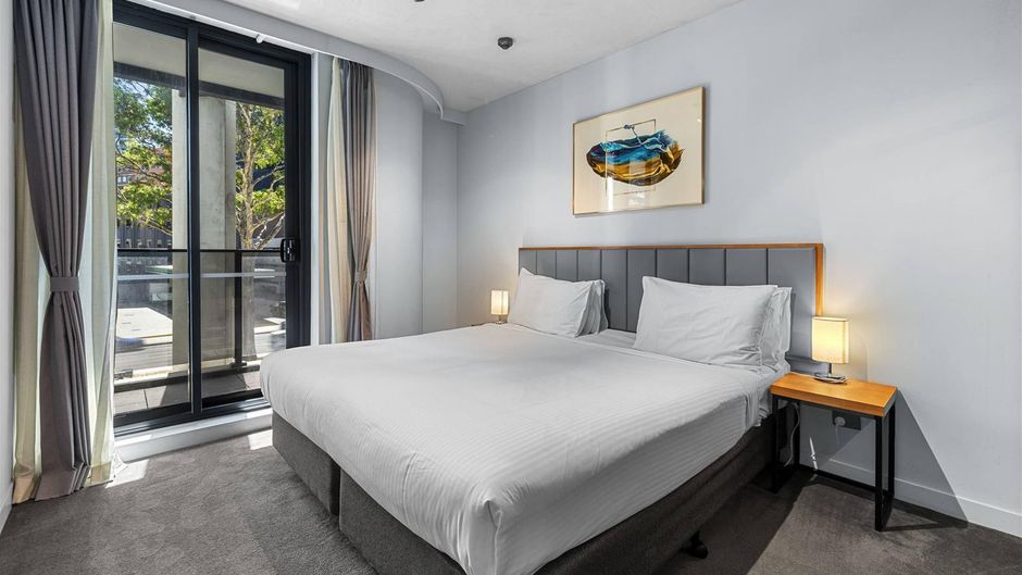 Clarion Apartments South Melbourne Room