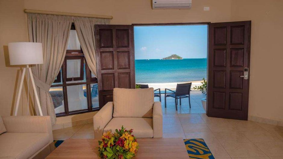 Sunbird Livingstonia Beach Hotel Room