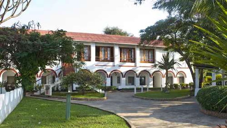 Sunbird Livingstonia Beach Hotel Exterior