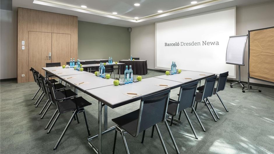 Occidental Dresden Newa Meeting