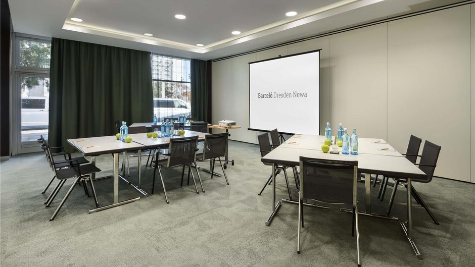 Occidental Dresden Newa Meeting