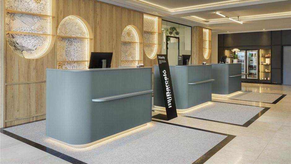 Occidental Dresden Newa Lobby