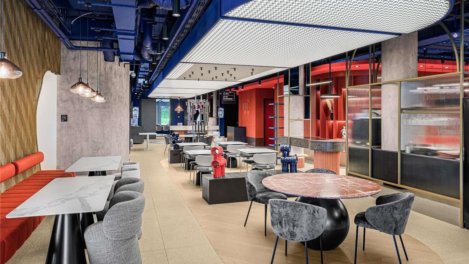 TRIBE Budapest Airport Restaurant