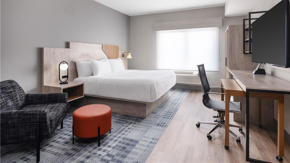 @HOME by Best Western Walkerton Room