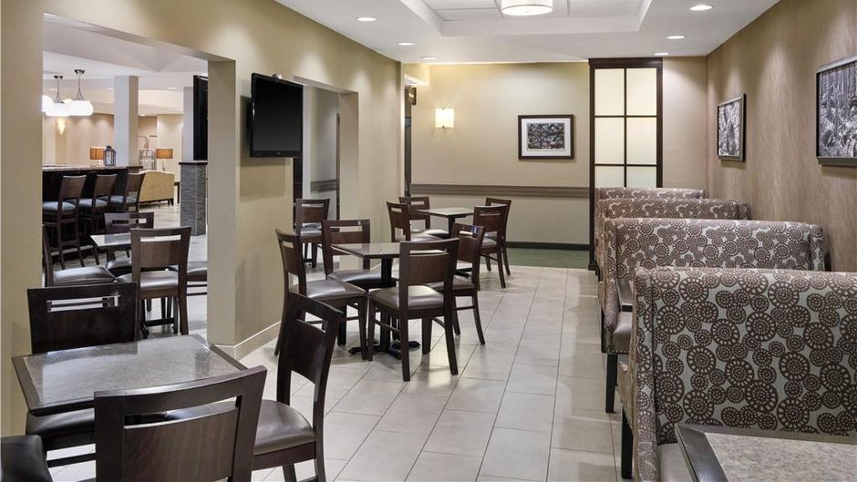 @HOME by Best Western Walkerton Lobby