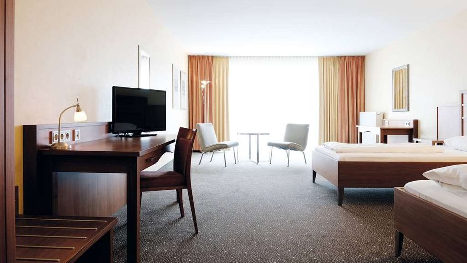 Ramada by Wyndham Duesseldorf Ratingen Room