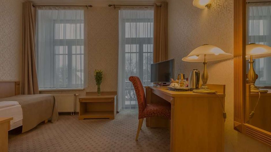 Hotel Artis Room