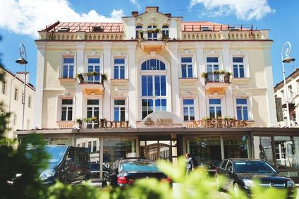 Hotel Artis