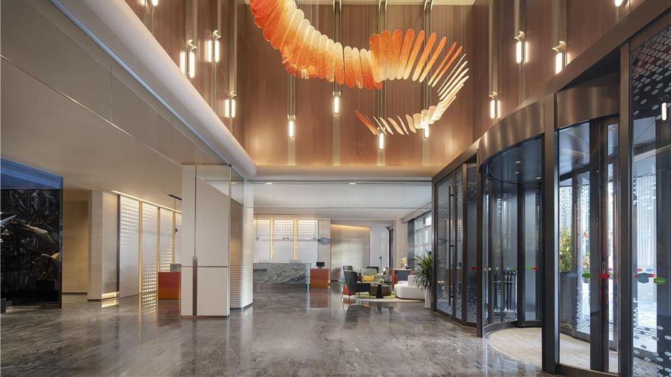 Hampton by Hilton Yining Lobby