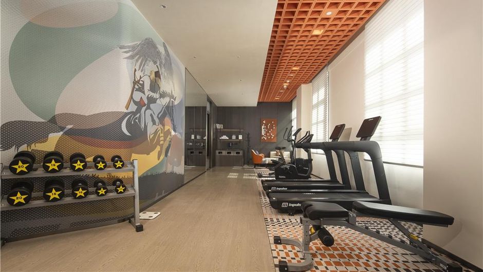 Hampton by Hilton Yining Health