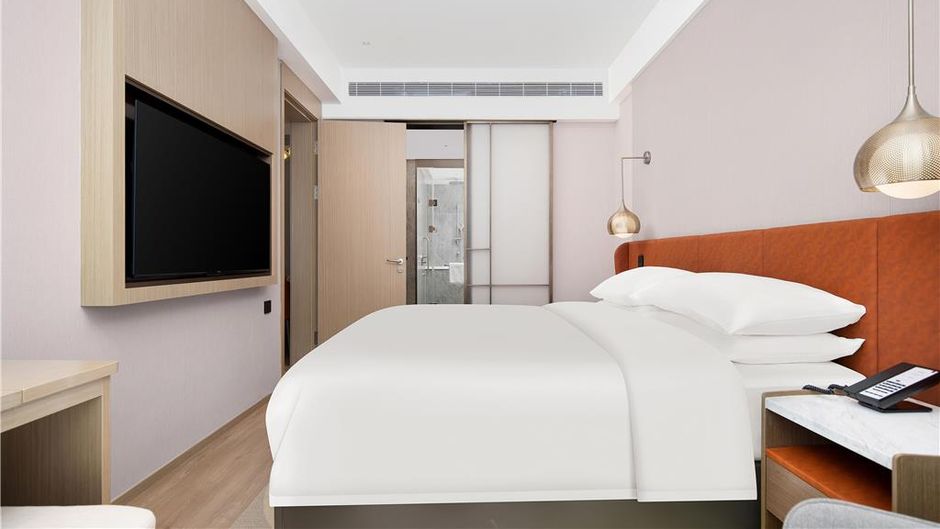 Home2 Suites Shenzhen Baoan Airport Room