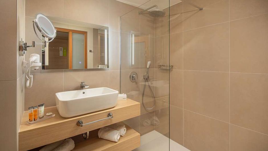 Greenfield Hotel Golf & Spa Room