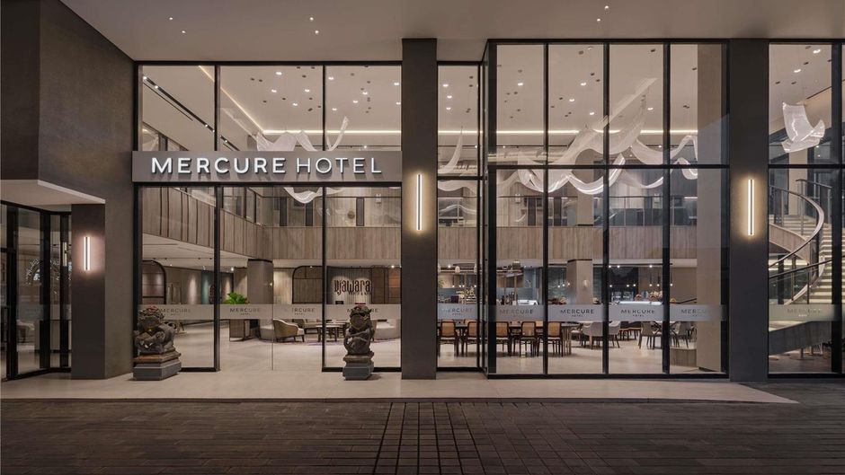 Mercure Madiun Exterior