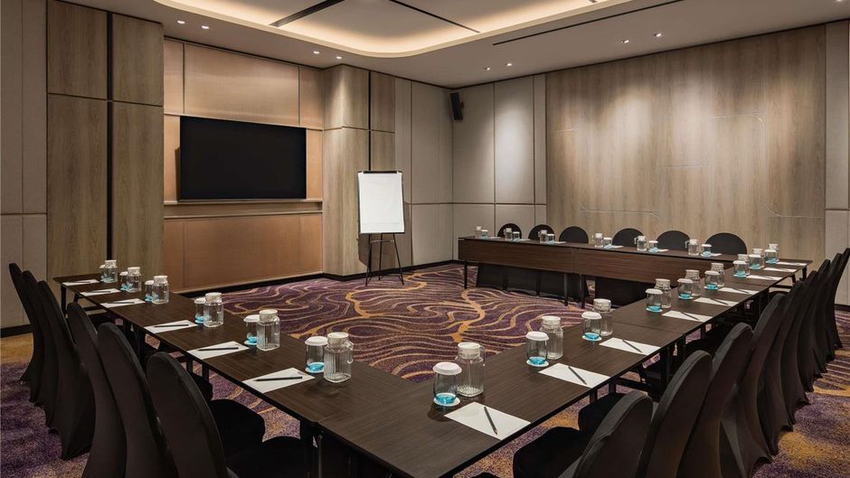 Mercure Madiun Exterior