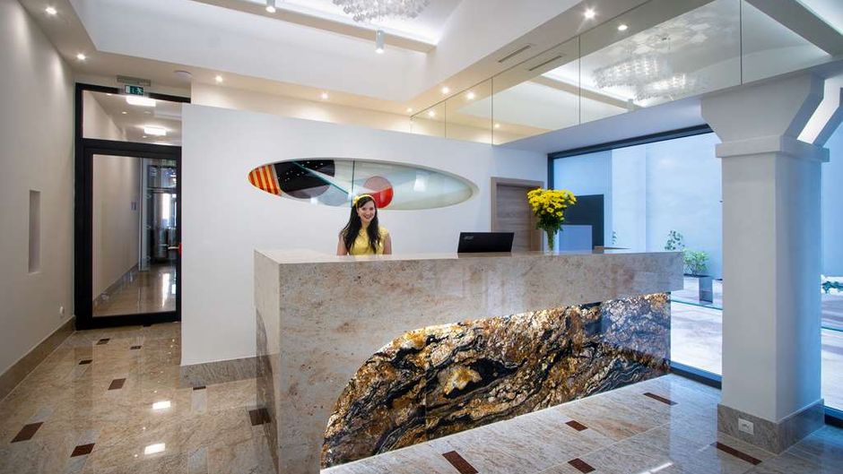 Hotel Essence Lobby