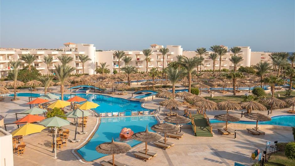 Hurghada Long Beach Resort Pool