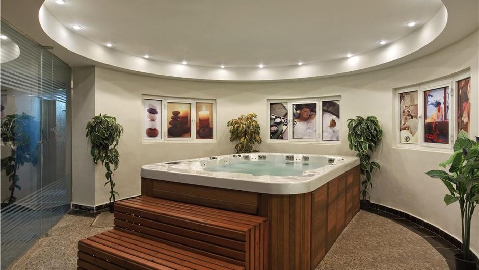 Hurghada Long Beach Resort Spa