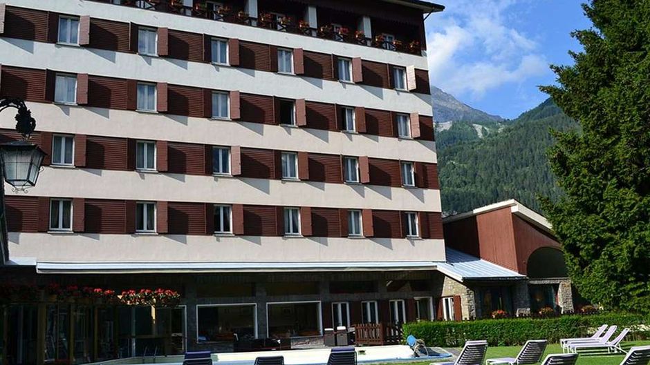 Royal Golf Hotel Exterior