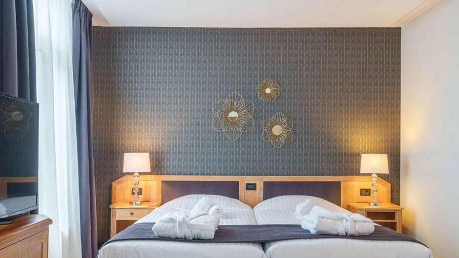 Best Western Plus Le Picardy Room