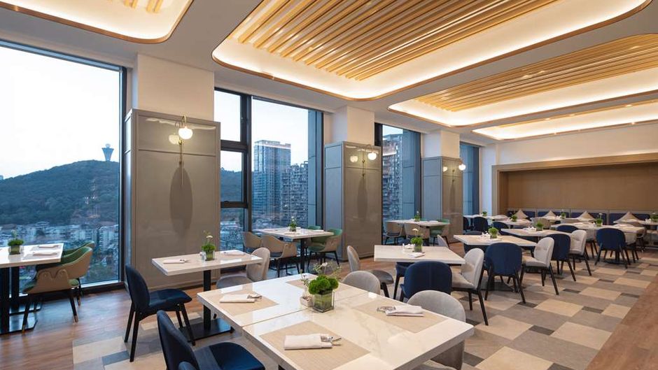 Hilton Garden Inn Xiamen Bailuzhou Park Restaurant