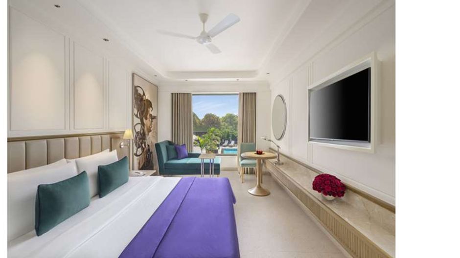 Aurika, Mumbai Skycity-Lemon Tree Hotels Pool