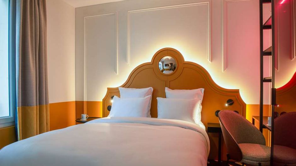 Labe Hotel Room