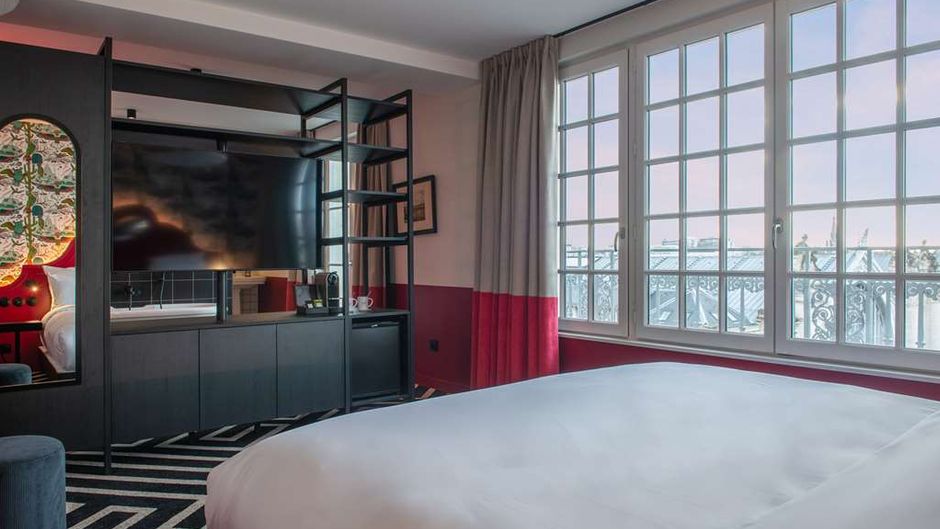 Labe Hotel Room