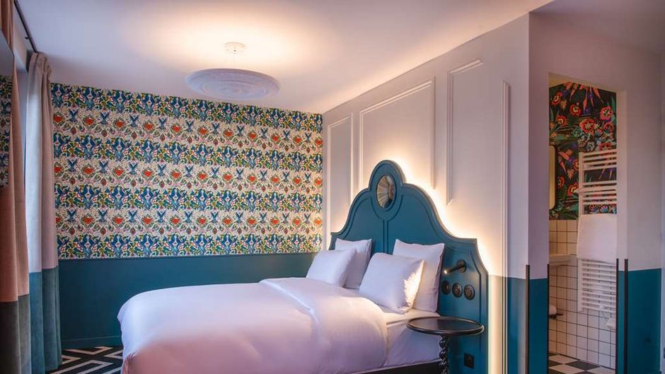 Labe Hotel Room