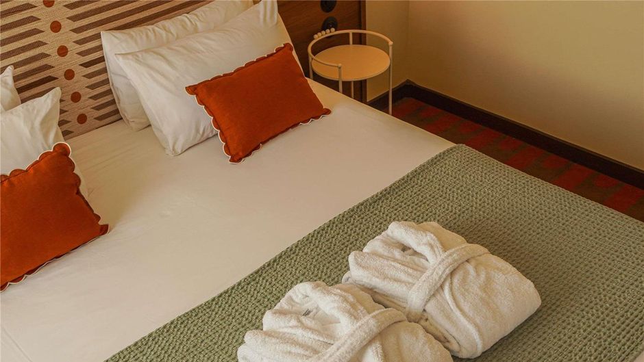 Mercure Arles Centre Arenes Room